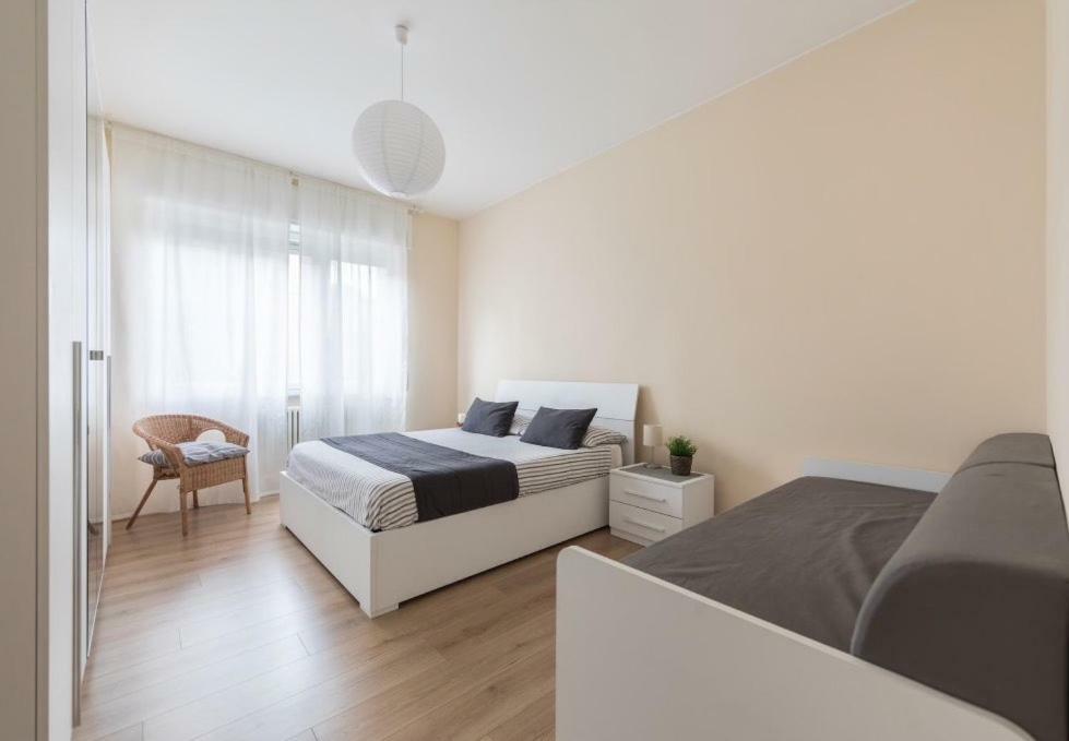 קומו Lovely, Charming And Quiet Apartment In The Centre Air Conditioned And Free Private Garage מראה חיצוני תמונה