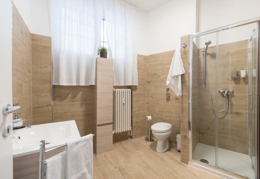 קומו Lovely, Charming And Quiet Apartment In The Centre Air Conditioned And Free Private Garage מראה חיצוני תמונה